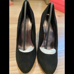 Black suede platform Cathy Jean heels